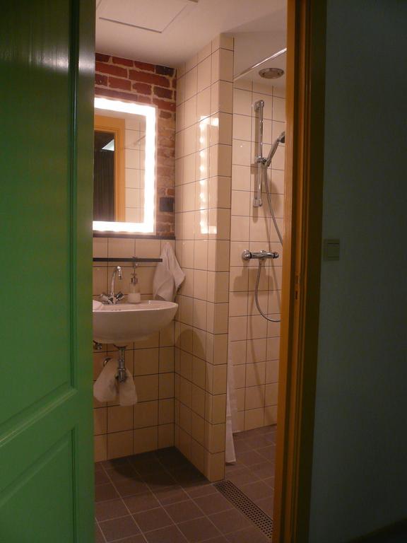 B&B Pakhuis Emden Groninga Habitación foto